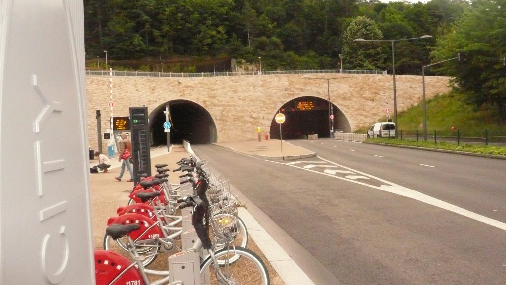 100 000 ème utilisateur du tunnel mode doux de la Croix Rousse