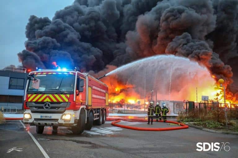 Pour éviter un nouveau Lubrizol, « Journée bons réflexes » pour les industriels, les communes et les riverains, mardi 8 octobre à St-Priest