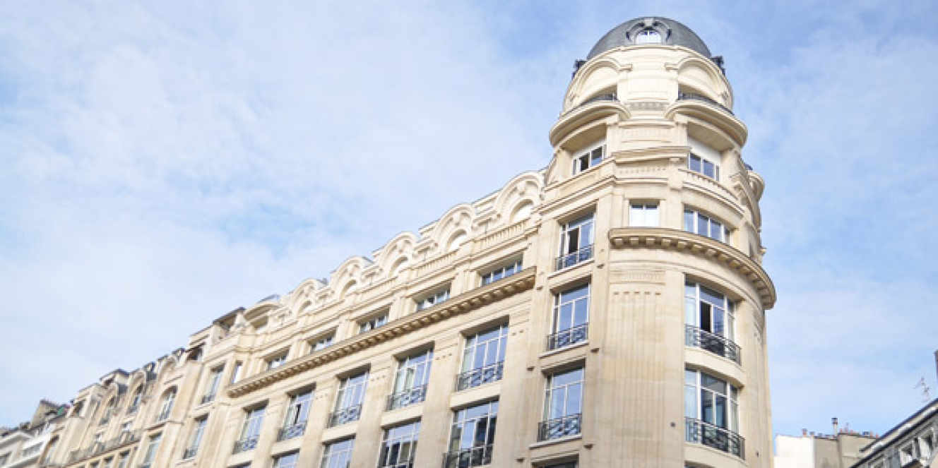Le Centre de Formation des Journalistes (CFJParis) ouvre une école en