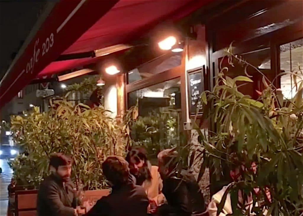 Cafés, bars, restaurants : le chauffage des terrasses désormais totalement prohibé à Lyon