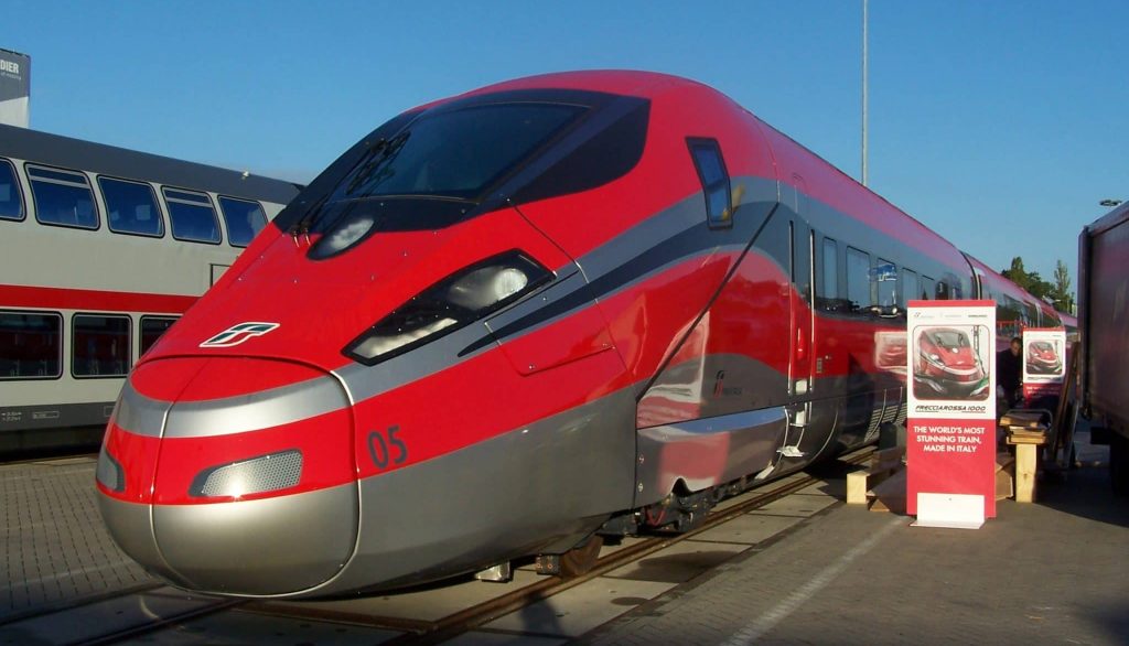 Billets déjà en vente : dès le 18 décembre vous pourrez vous rendre de Lyon à Paris avec le TGV italien de Trenitalia, “La flèche rouge”