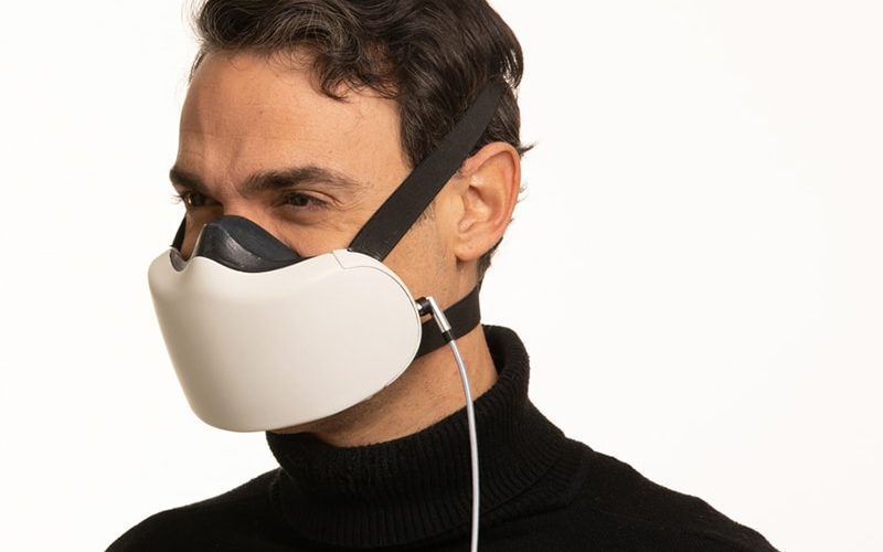 100 % de protection, 150 emplois à la clef : le masque novateur de la start-up lyonnaise Airxôm fait forte impression au CES de Las Vegas