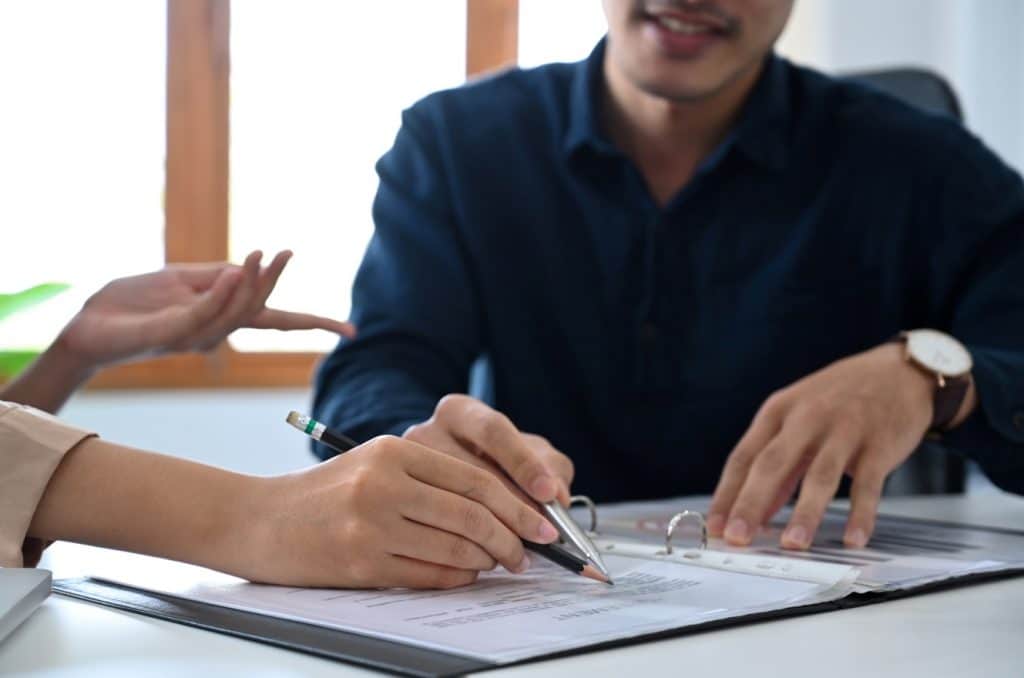 Entrepreneurs : quelles démarches réaliser auprès du greffe du tribunal de commerce