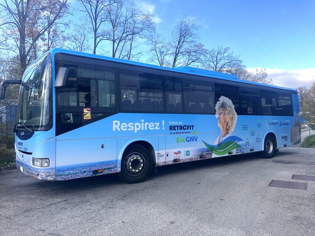 CRMT et le transporteur Berthelet s’associent pour lancer le premier car rétrofité