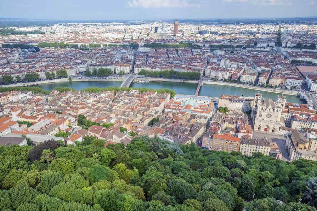 Réglementation Airbnb à Lyon : les règles pour louer sa résidence principale