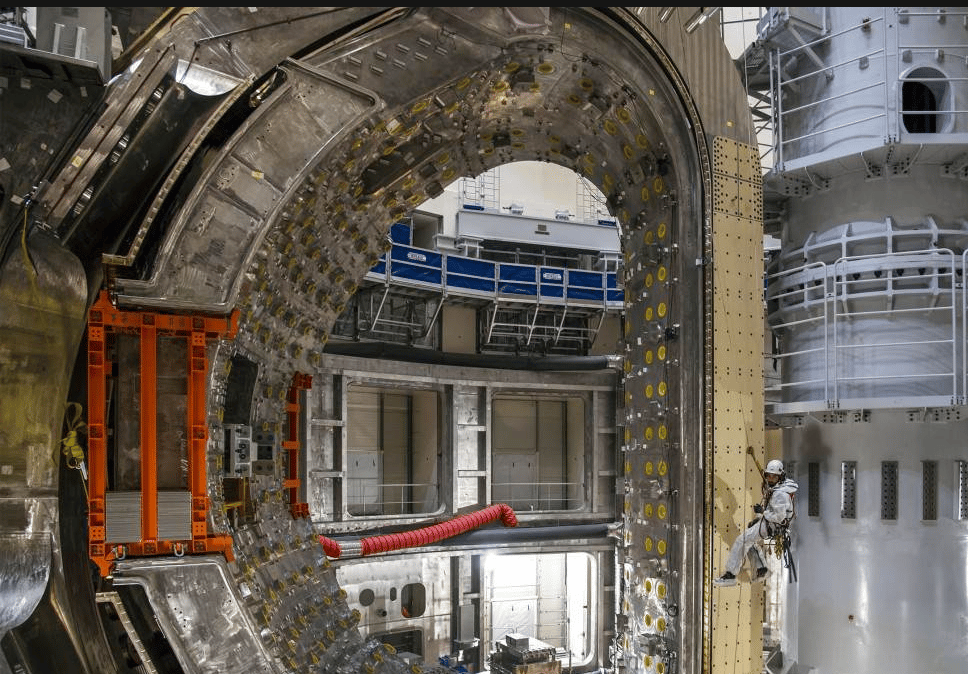 Un réacteur en perspective à Grenoble : avec “Renaissance Fusion”, la région Auvergne-Rhône-Alpes entre dans la course à la fusion nucléaire