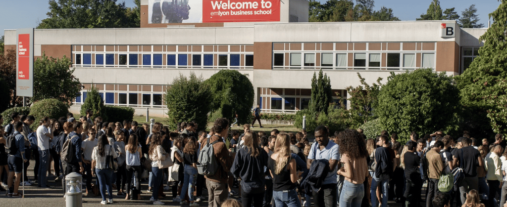 EMLyon visée par une enquête de la Chambre régionale des comptes