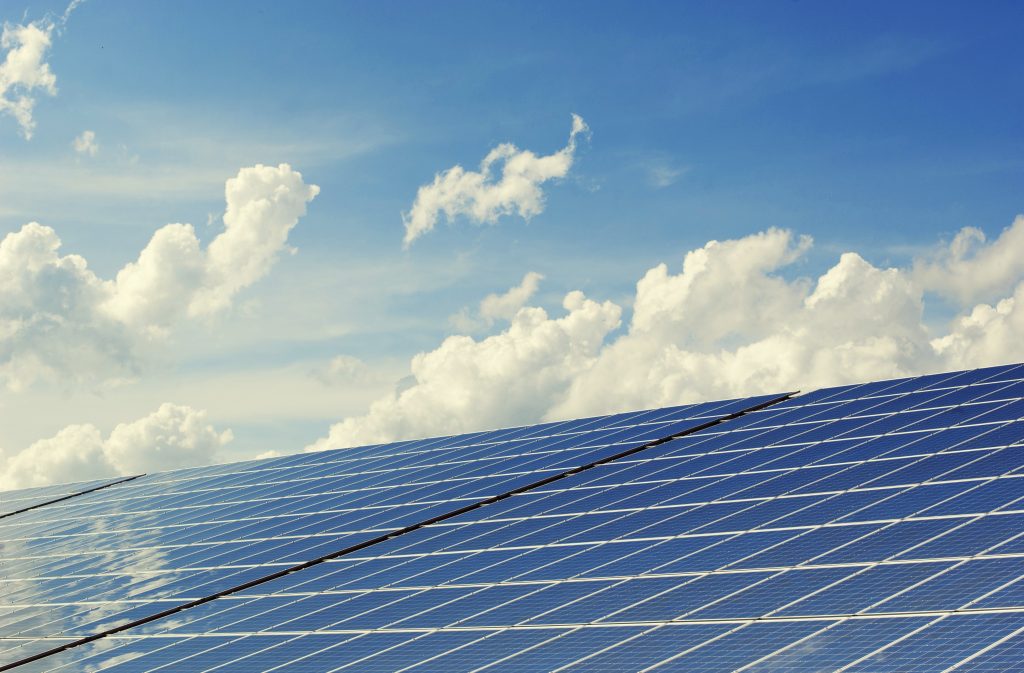 « Le Club Solaire » lancé par la métropole lyonnaise pour encourager l’utilisation de l’énergie photovoltaïque, encore loin de faire l’unanimité