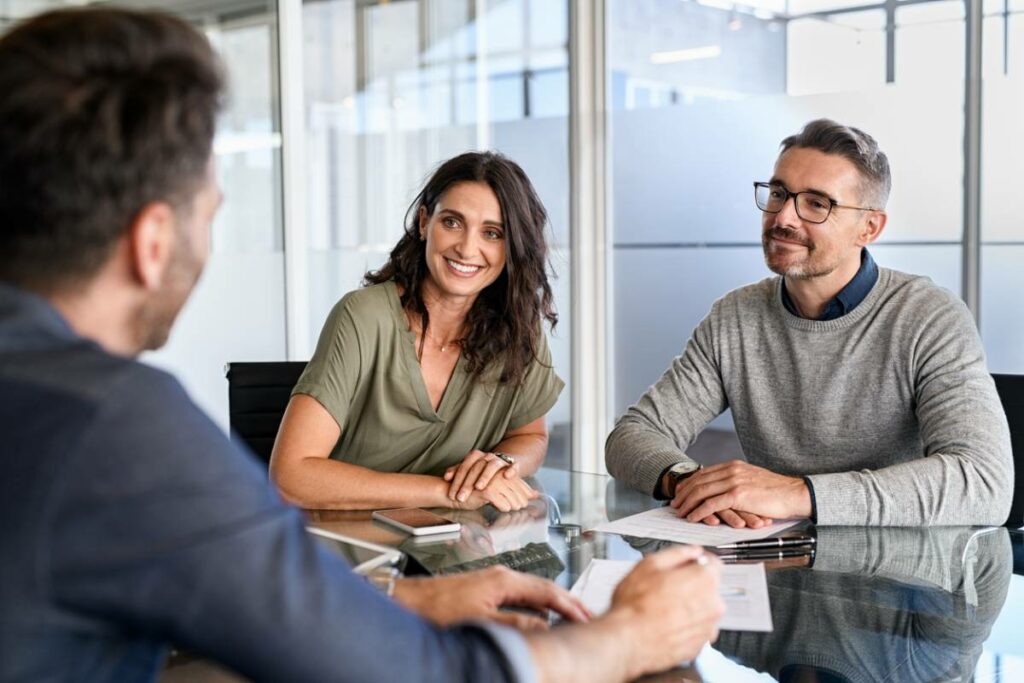 Les avantages à opter pour un regroupement de crédits