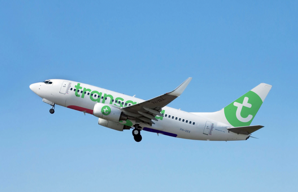 Transavia concurrence Emirates au départ de Lyon