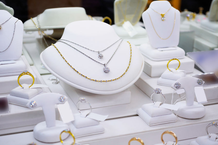 Exemples de présentoirs à bijoux pour les professionnels