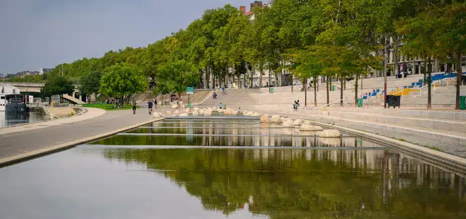 lyon entreprises eau grand lyon
