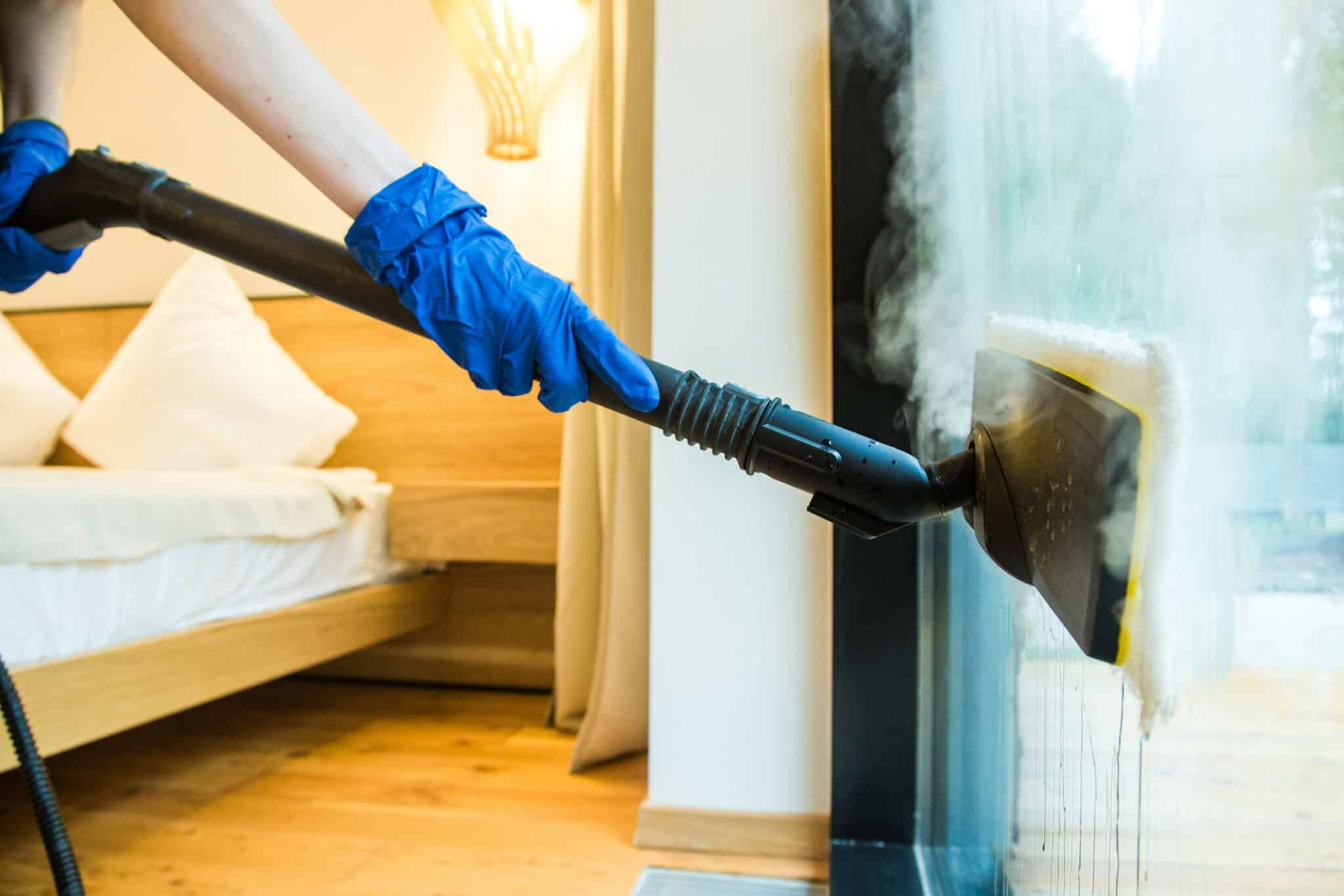 Désinfection professionnelle et traitement naturel contre les punaises de lit : Polti, la solution vapeur qui rassure les professionnels