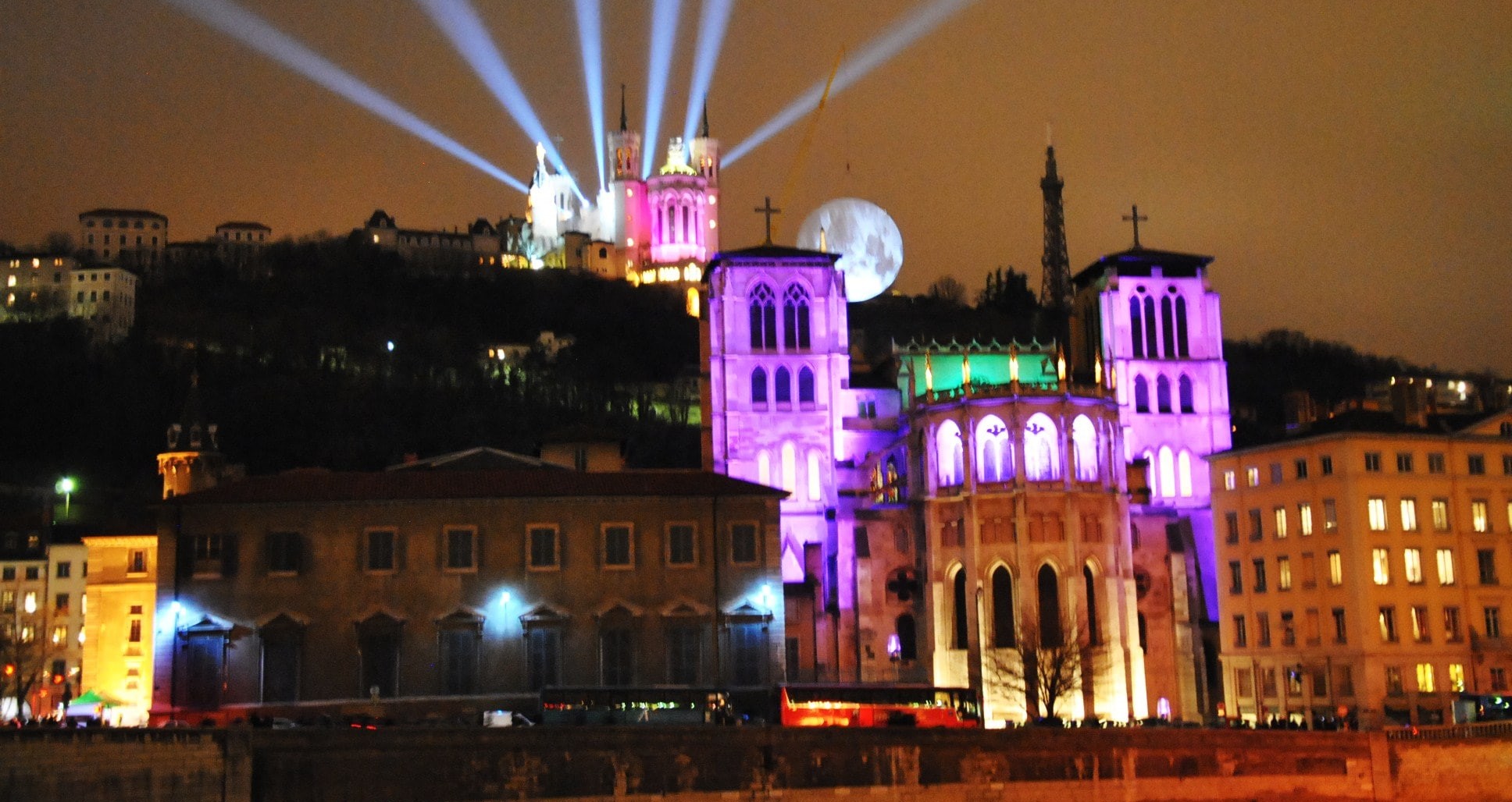 lyon entreprises fête des lumières