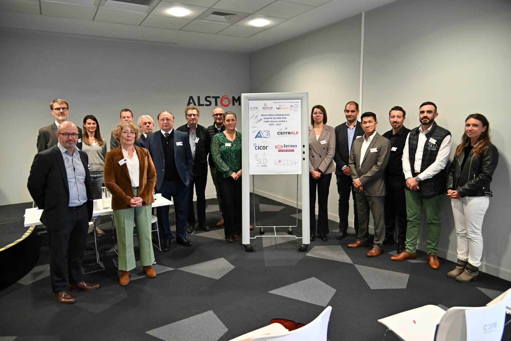 Les 6 PME PMI signataires de la Grappe CARE AURA 3, les équipes CARE, Alstom, BPI France et DGE.
