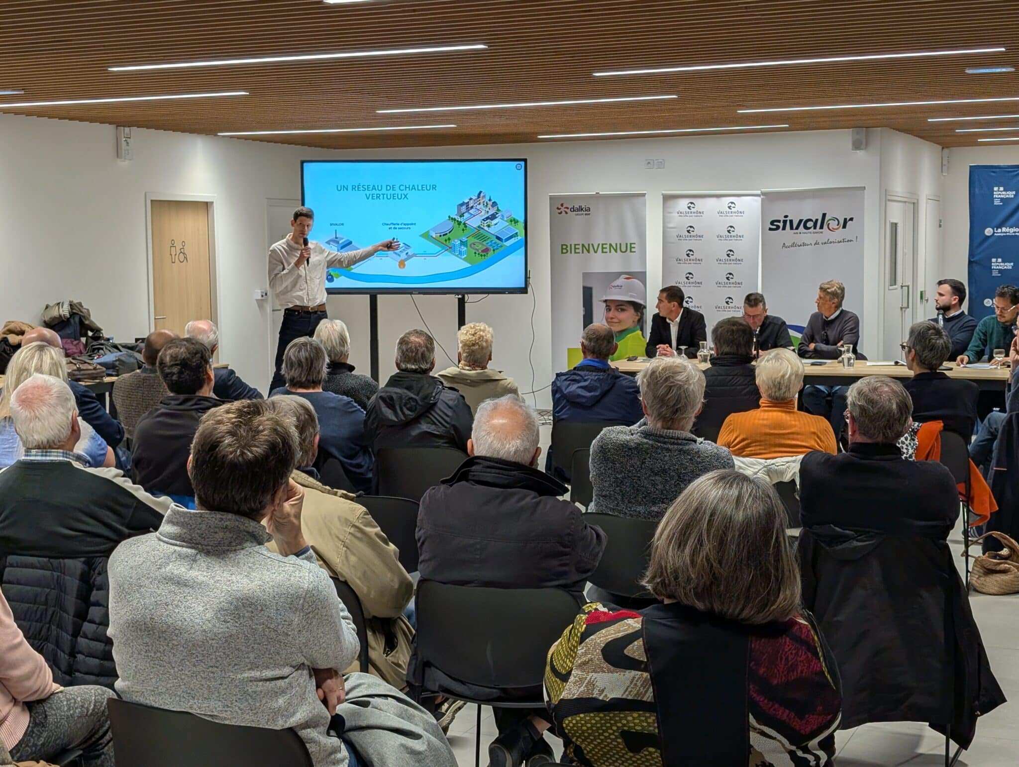 2025 11 17 Réunion publique Réseau de chaleur urbain (22)