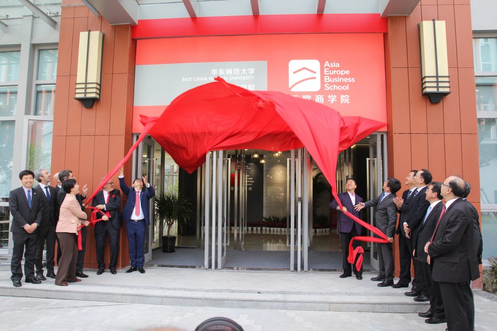 500 étudiants pour l’instant, 1 000 en 2020 : emlyon business school inaugure son nouveau campus Asie