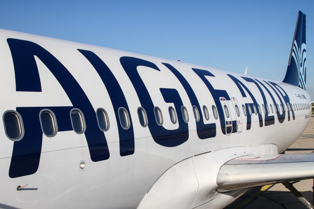 Aigle Azur lance deux nouvelles destinations au départ de Lyon-St-Ex : Porto et Dakar