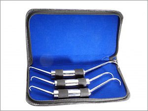 Kit de trois crochets de kiné dans leur housse de protection