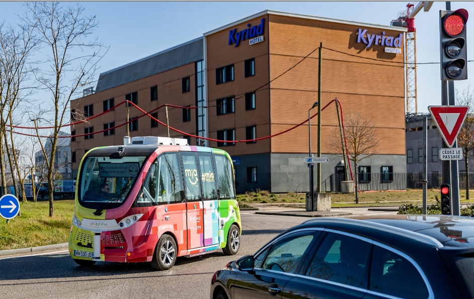 De Meyzieu à la ZAC des Gaulnes : première expérimentation de la navette autonome Navya en site ouvert