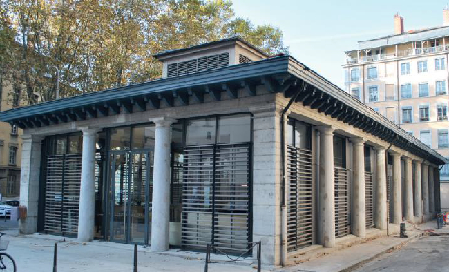 Fermées depuis plusieurs années, les Halles de la Martinière veulent retrouver leur lustre…