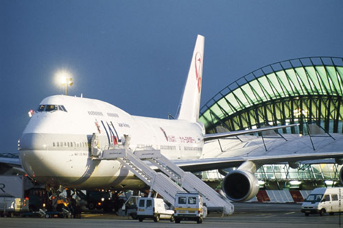 Historique : l’aéroport de Lyon-Saint Exupéry va fêter son dix millionième passager…