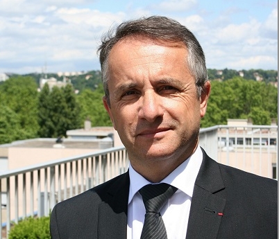 Il se présente sur la liste de Laurent Wauquiez aux Régionales : Jacques Blanchet démissionne de la Fédération du Bâtiment