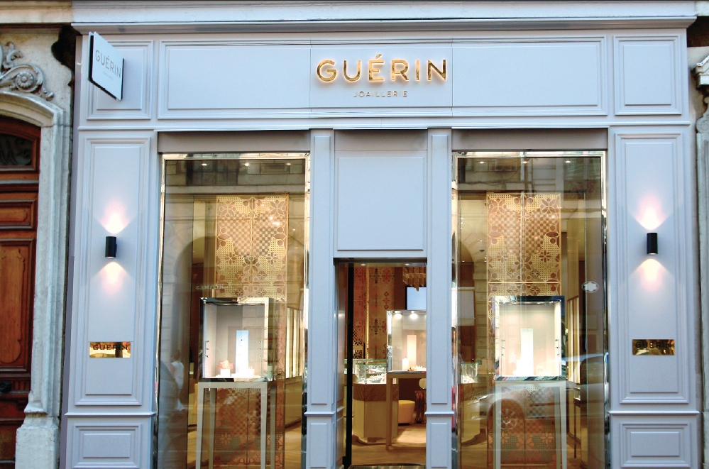Illustrant une nouvelle stratégie : la bijouterie Guérin ouvre une boutique test dans le « Carré d’or » lyonnais