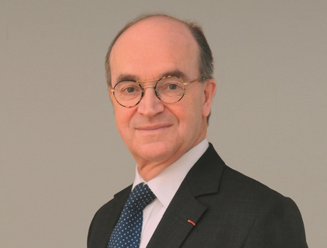 Jean-Luc Bélingard (bioMérieux) à la présidence des industries de la santé