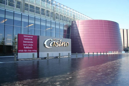 L’action Casino s’effondre à la Bourse de Paris