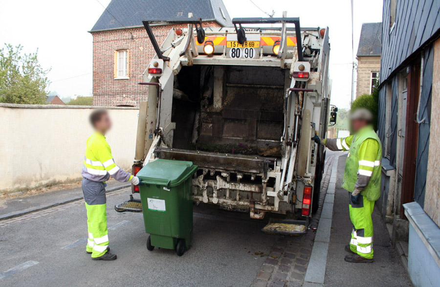 L’association des contribuables du Rhône (CANOL) appelle les entreprises à se faire rembourser le trop perçu de la TEOM (Taxe d’Enlèvement des Ordures Ménagères)