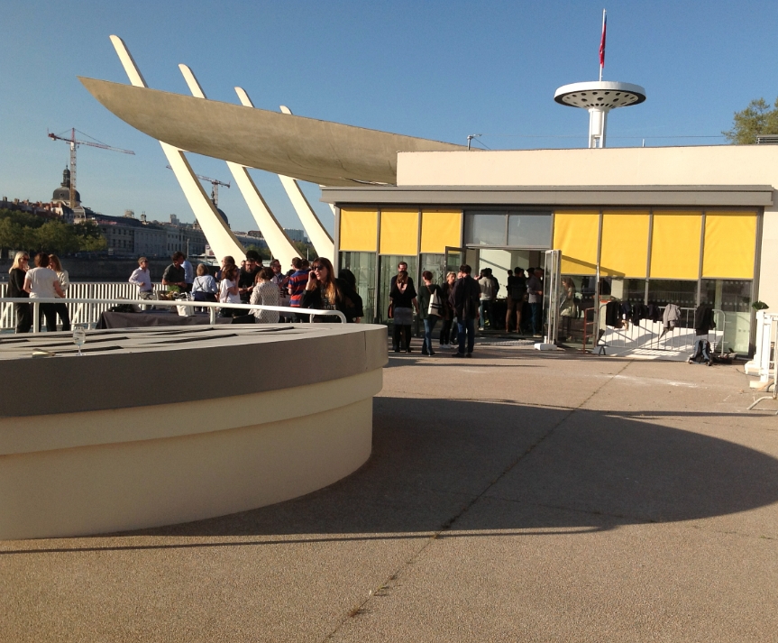 Le 12 mai, un nouveau restaurant, « A la piscine » proposera l’une des plus belles terrasses de Lyon