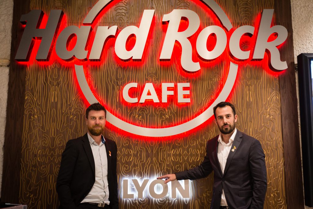 Le Hard Rock Café fête ses un an avec une soirée en plein air