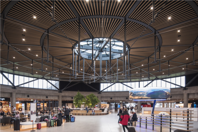 Le nouveau Terminal 1 de Lyon-Saint Exupéry ouvert aux passagers des compagnies classiques et low cost