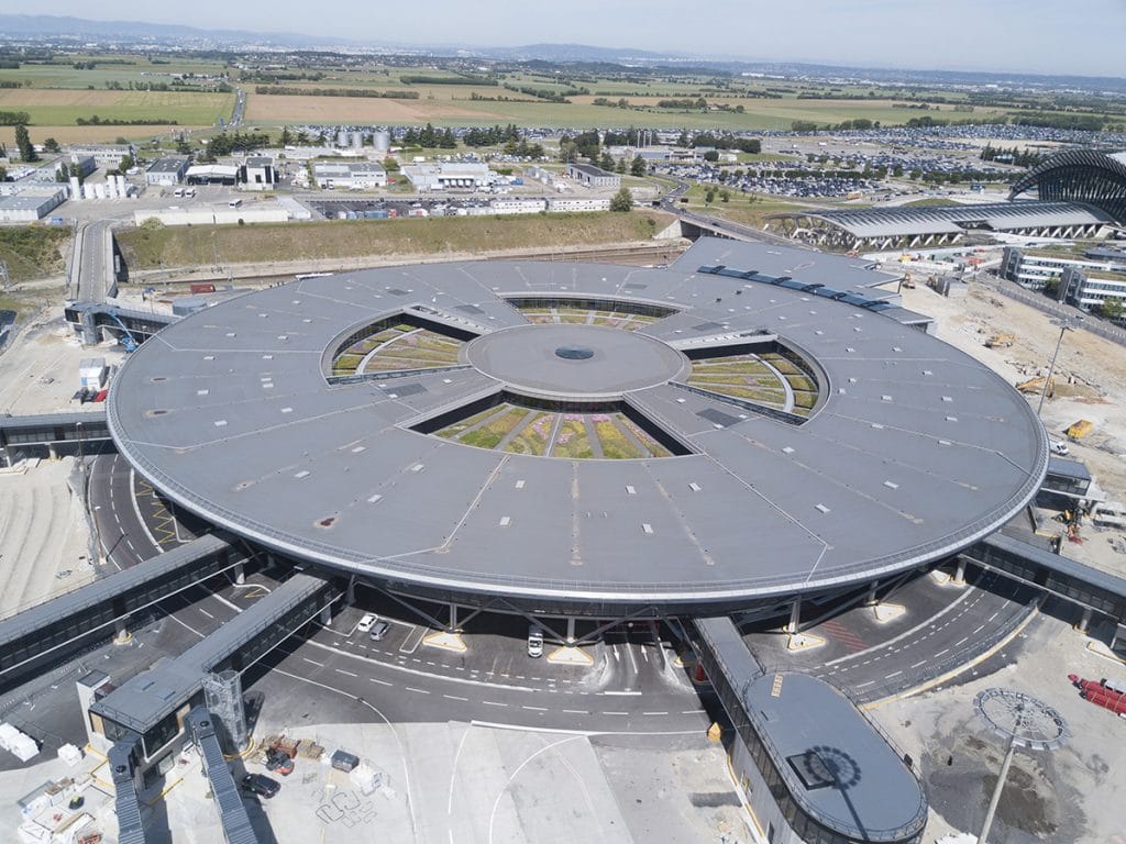 Le poids économique de l’aéroport de Lyon-Saint Exupéry n’a jamais pesé aussi lourd : 2,35 milliards d’euros