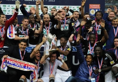 OL : saison sauvée après la victoire en Coupe de France, mais les incertitudes demeurent