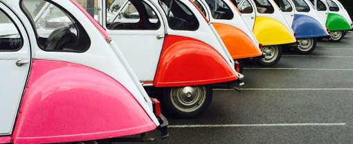 Parc de 2CV dédié aux séminaires ludiques d'entreprises