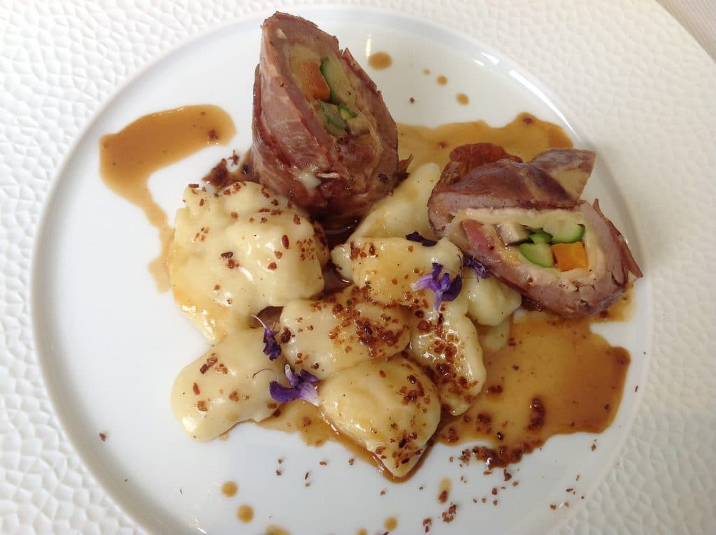 Pendant une semaine à Lyon : un plat du chef étoilé Christian Têtedoie à domicile pour 17,50 euros…