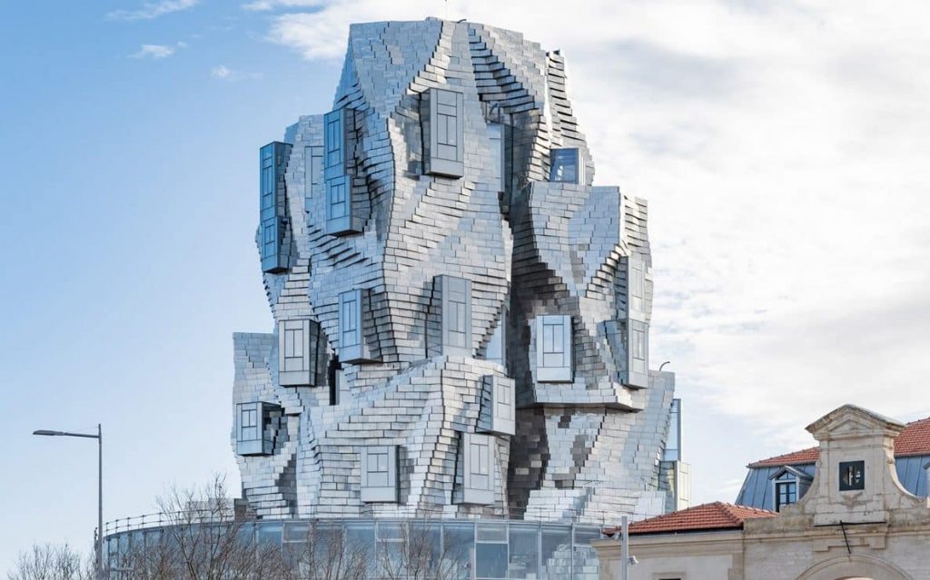 L’Isérois Serge Ferrari associé à l’exceptionnel chantier du musée Luma à Arles, signé de l’architecte-star Franck Gehry