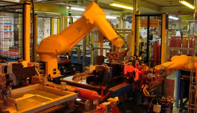 Robots au sein de l''usine Desautel de Meyzieu.