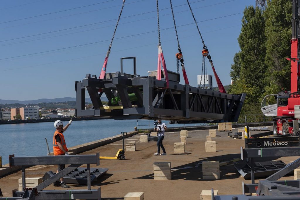 Quatre hydroliennes ont commencé à produire de l’électricité dans le lit du Rhône