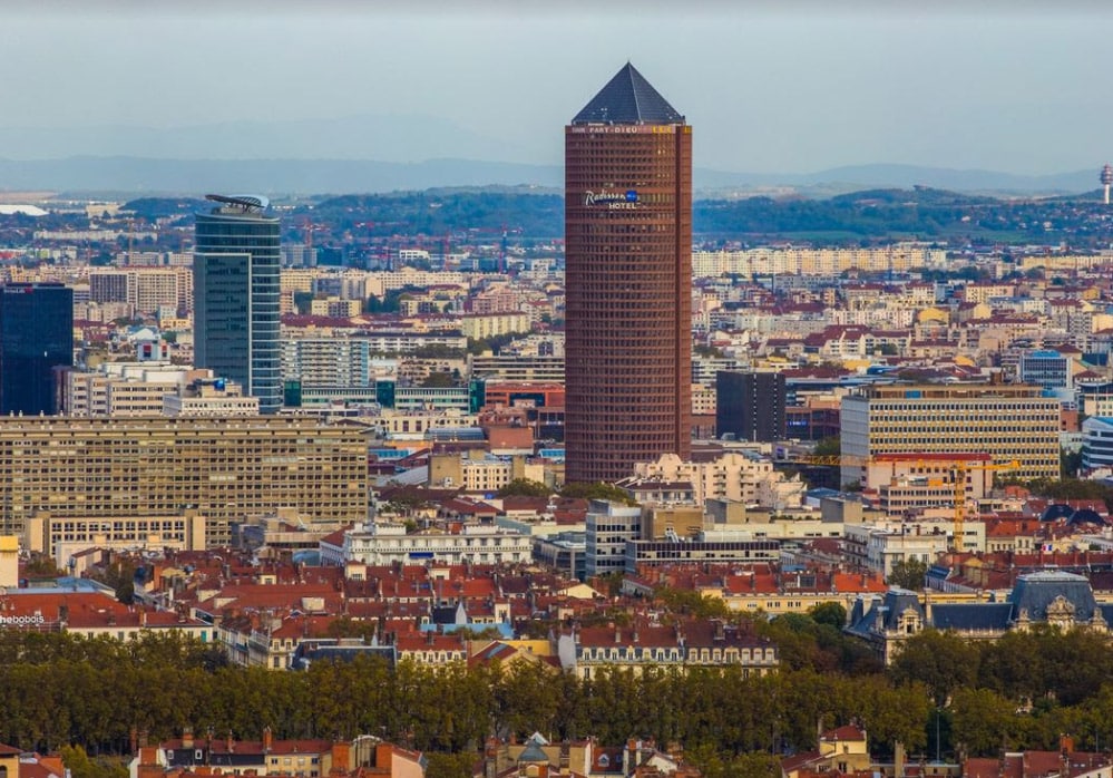 Le Radisson Blu Lyon et Celest Bar et Restaurant® offrent aux Lyonnais de nouveaux rendez-vous