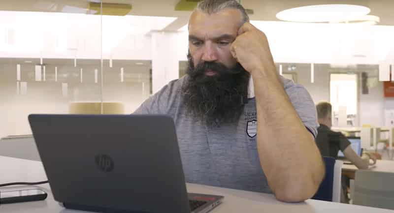 Sébastien CHABAL peaufine son profil d’entrepreneur à emlyon business school