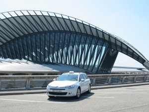 Taxi accueil personnalisé en gare et aéroport