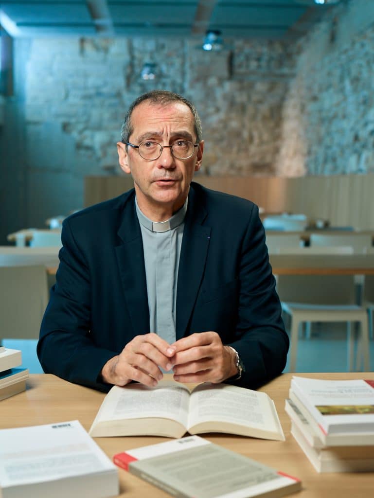 Un nouveau recteur à la fois médecin et prêtre pour l’Université Catholique de Lyon : Olivier Artus va succéder à Thierry Magnin